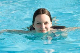 How to swim to lose weight and stay in shape