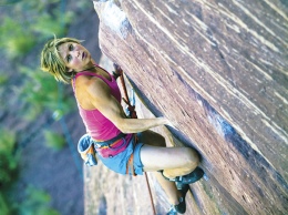 Womens record solo ascent of El Capitan