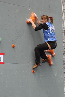 winners of competitions on climbing
