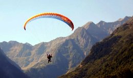 Paragliding 4