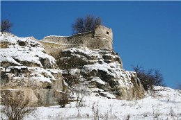 Tourist from Kharkov fell into the cave in Crimea