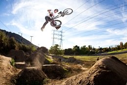 dirt-jumping-bmx